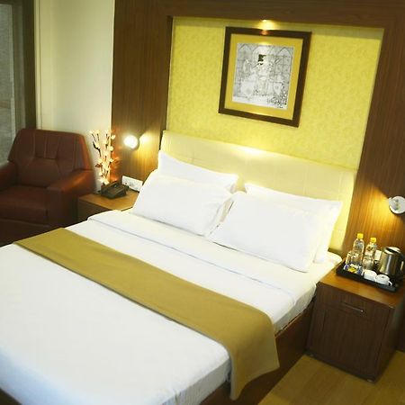 Hotel Arunachala Tiruvannāmalai Zimmer foto