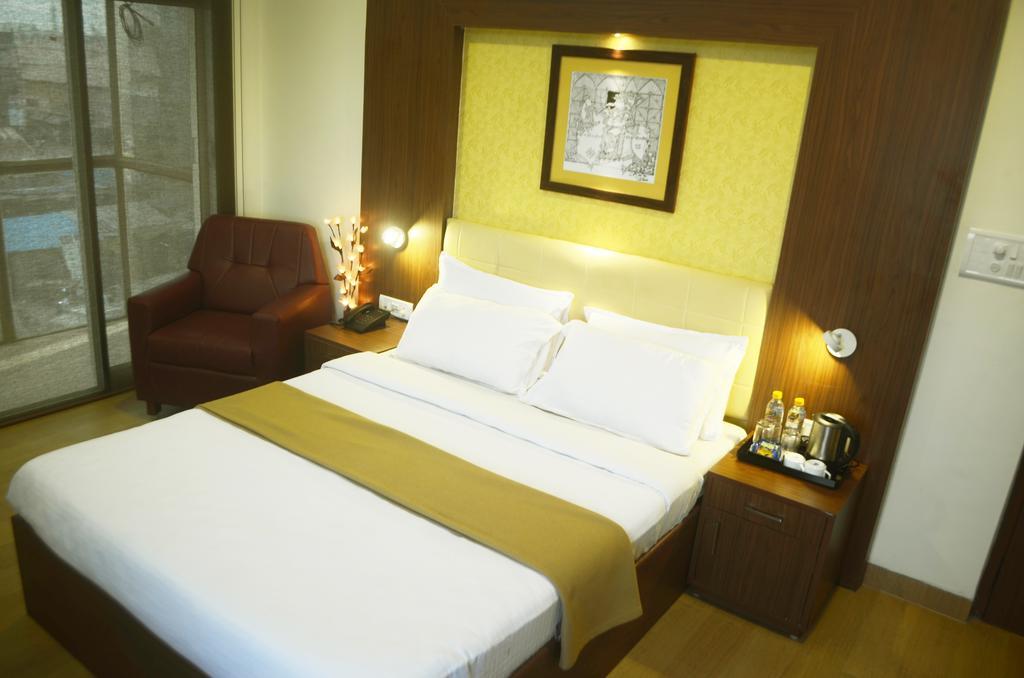Hotel Arunachala Tiruvannāmalai Zimmer foto