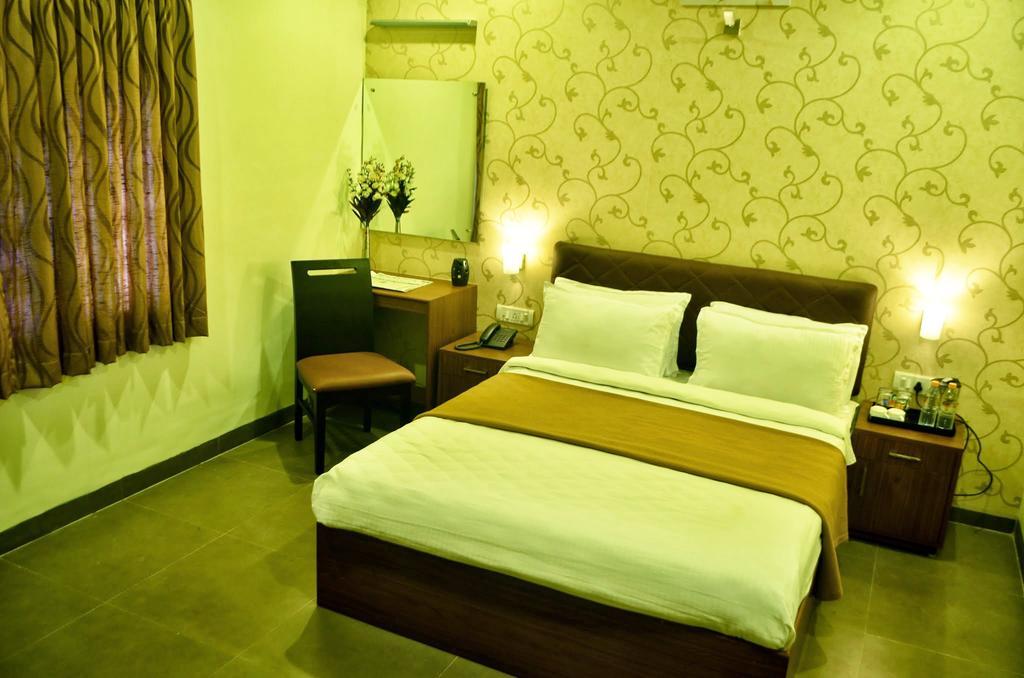 Hotel Arunachala Tiruvannāmalai Zimmer foto